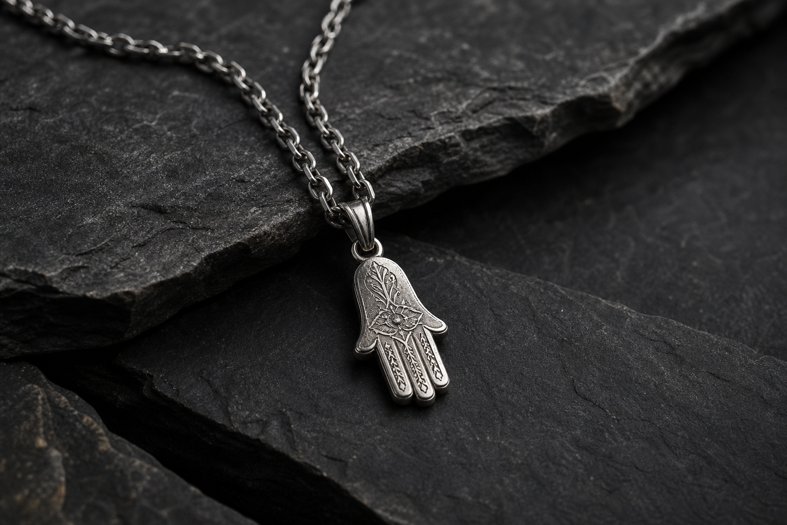 Chaîne Homme pour pendentif : longueur, maille et sens